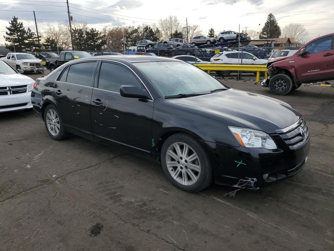 2006 Toyota Avalon - Image 4