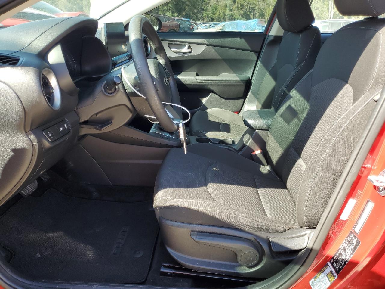 2021 Kia Forte - Image 7