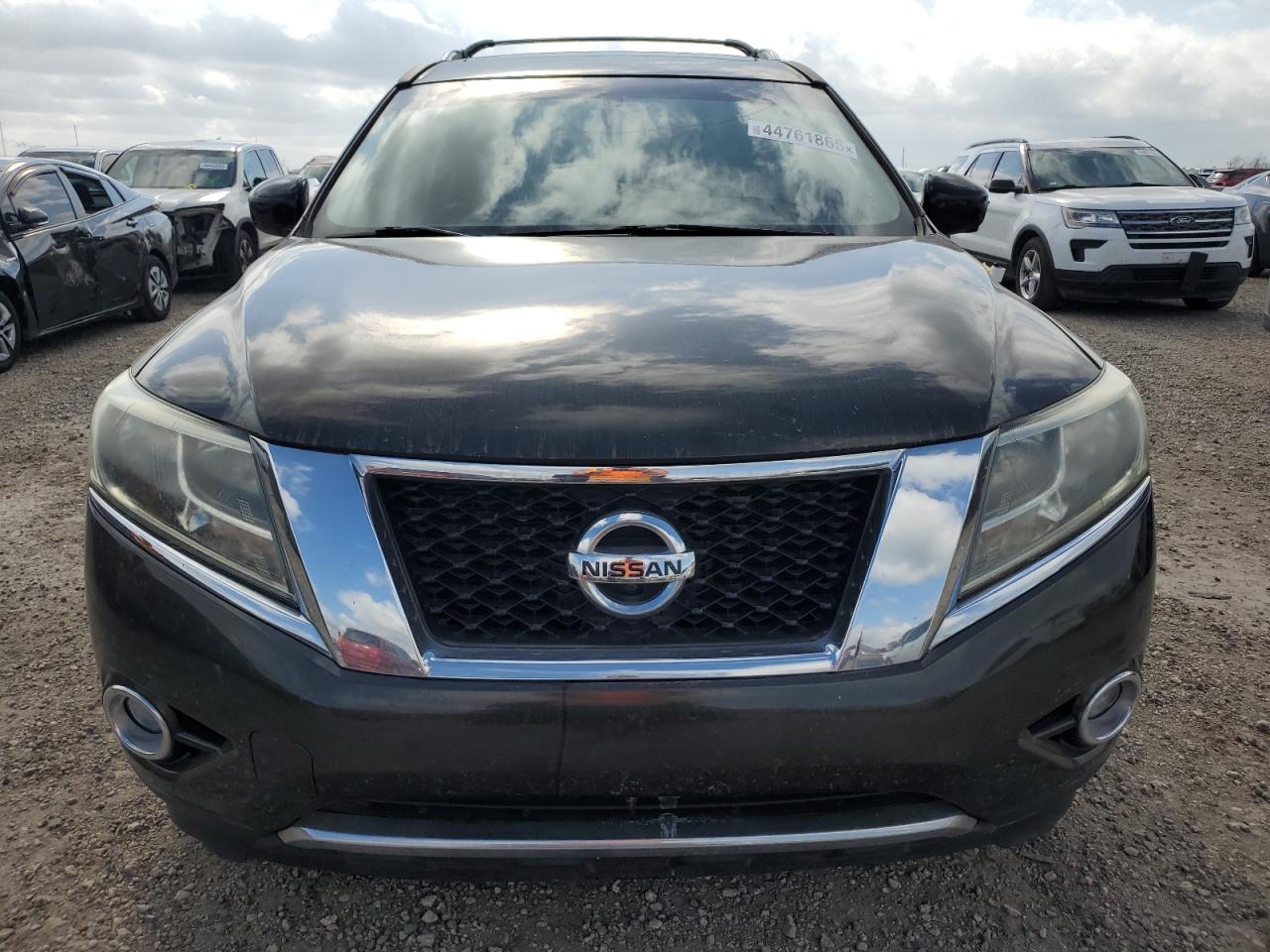 2015 Nissan Pathfinder - Image 5