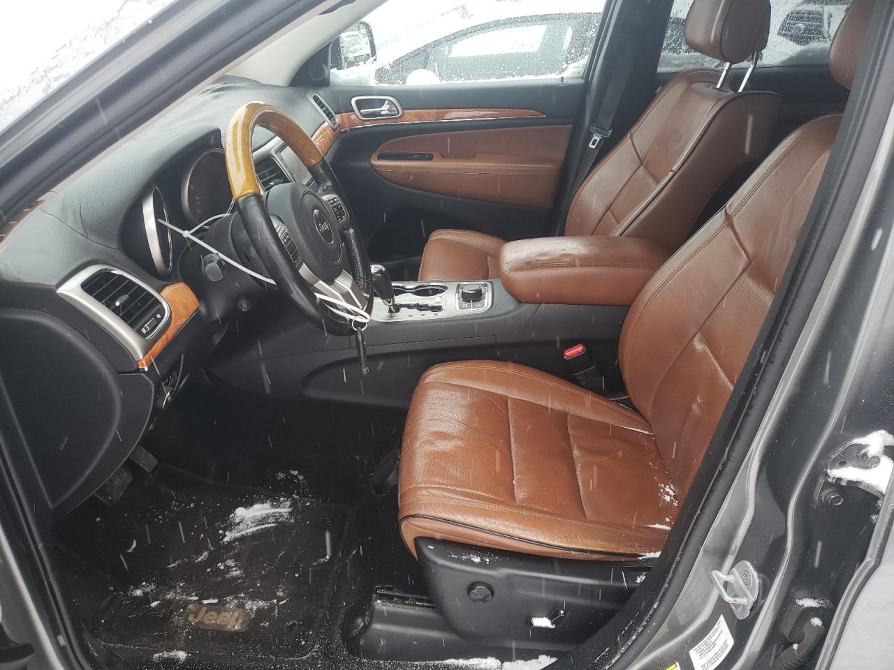 2012 Jeep Grand Cherokee - Image 7