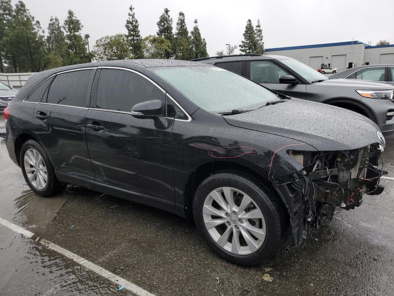 2015 Toyota Venza - Image 4