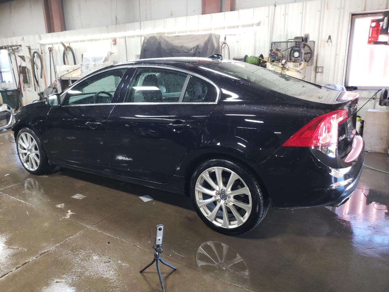 2017 Volvo S60 - Image 2