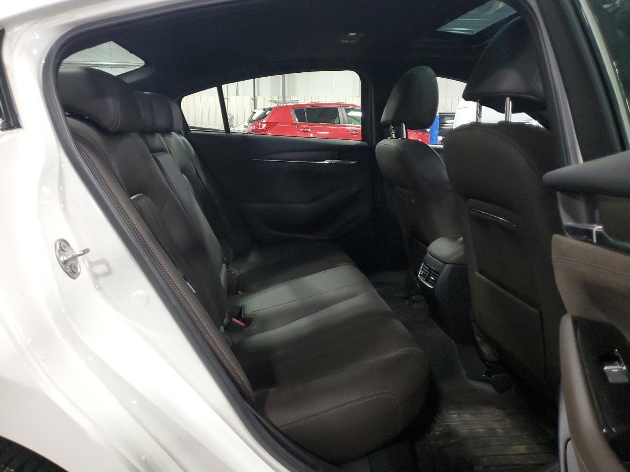 2018 Mazda 6 - Image 10