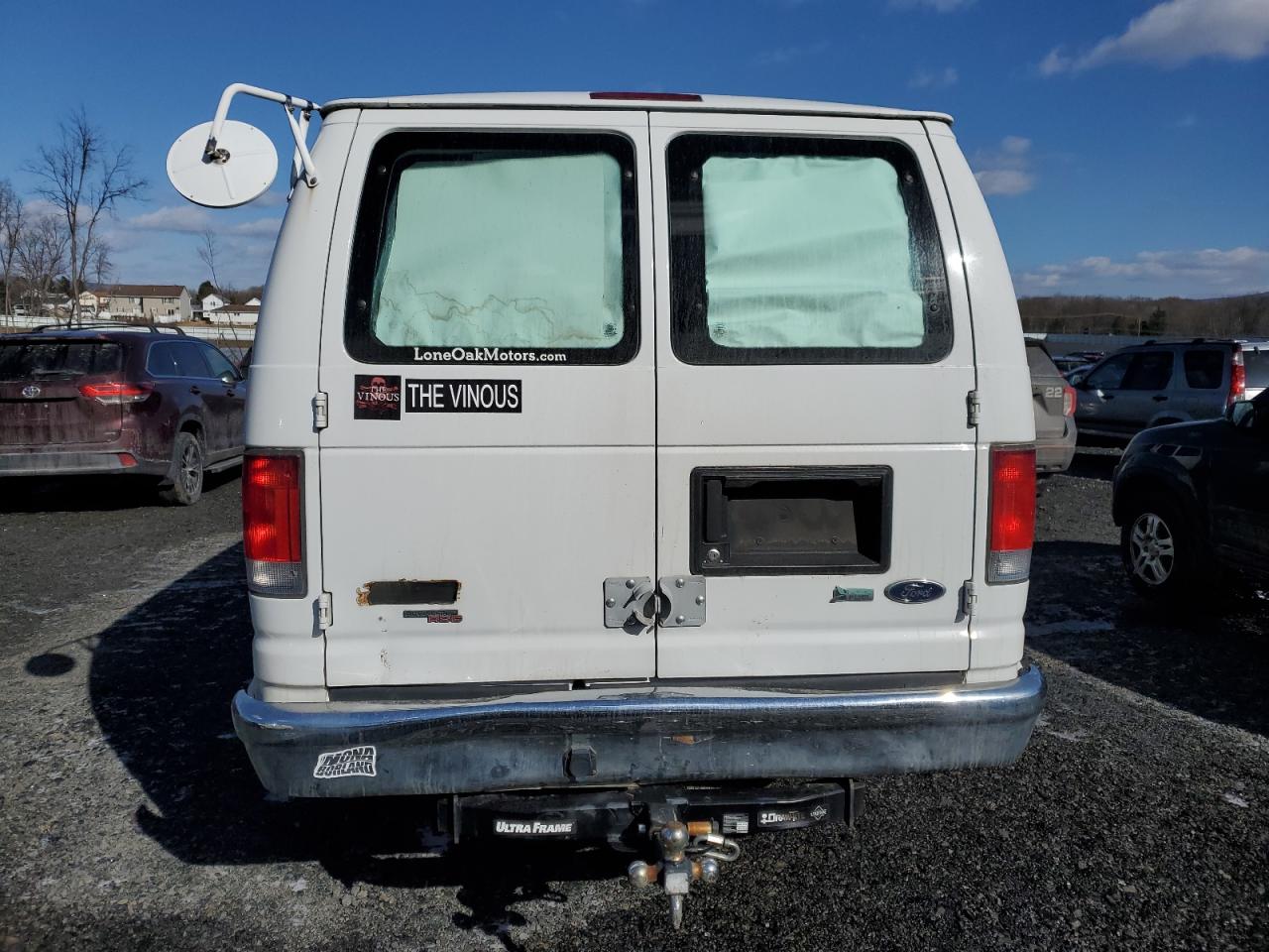 2014 Ford Econoline - Image 6