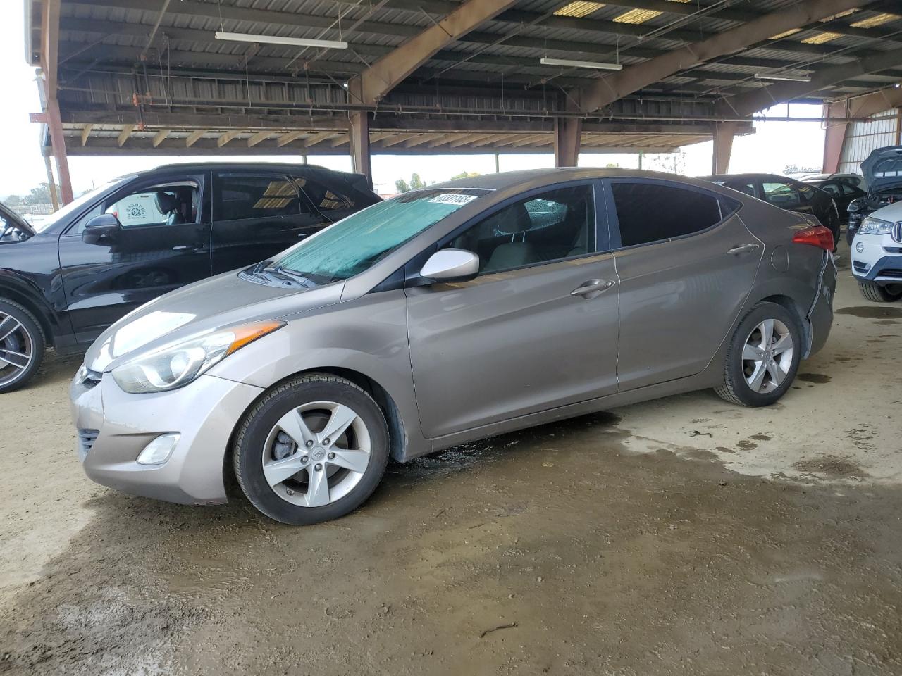 2013 Hyundai Elantra - Image 1