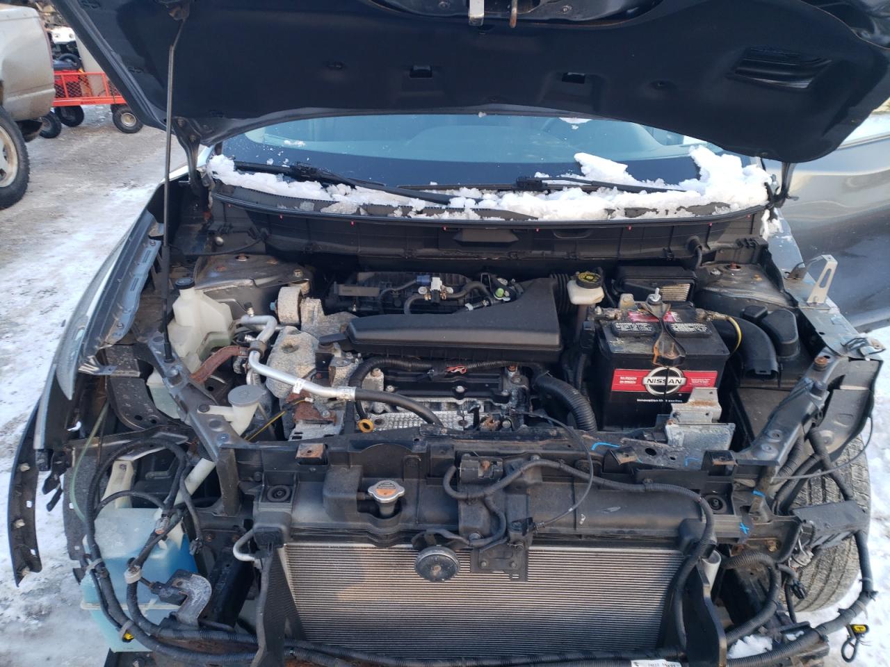 2015 Nissan Rogue - Image 12