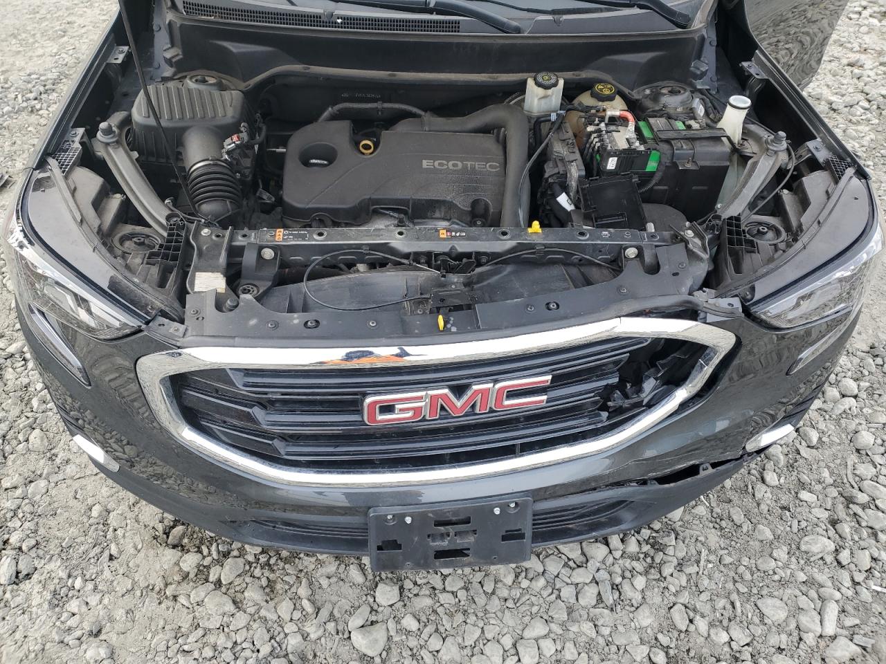 2018 GMC Terrain - Image 13