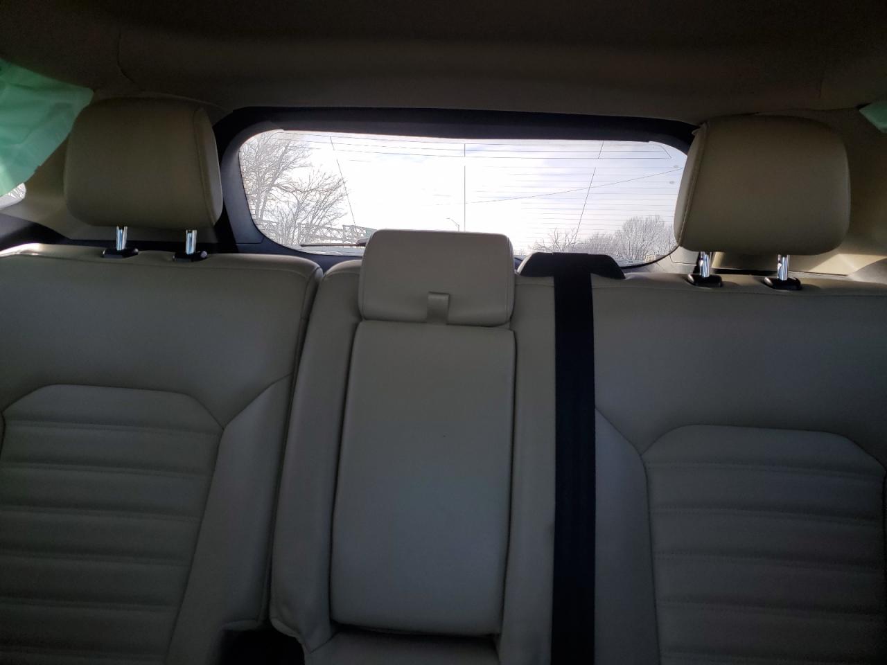 2019 Ford Edge - Image 10