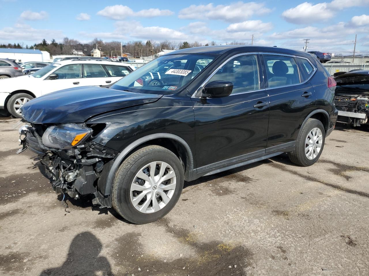 2019 Nissan Rogue - Image 1