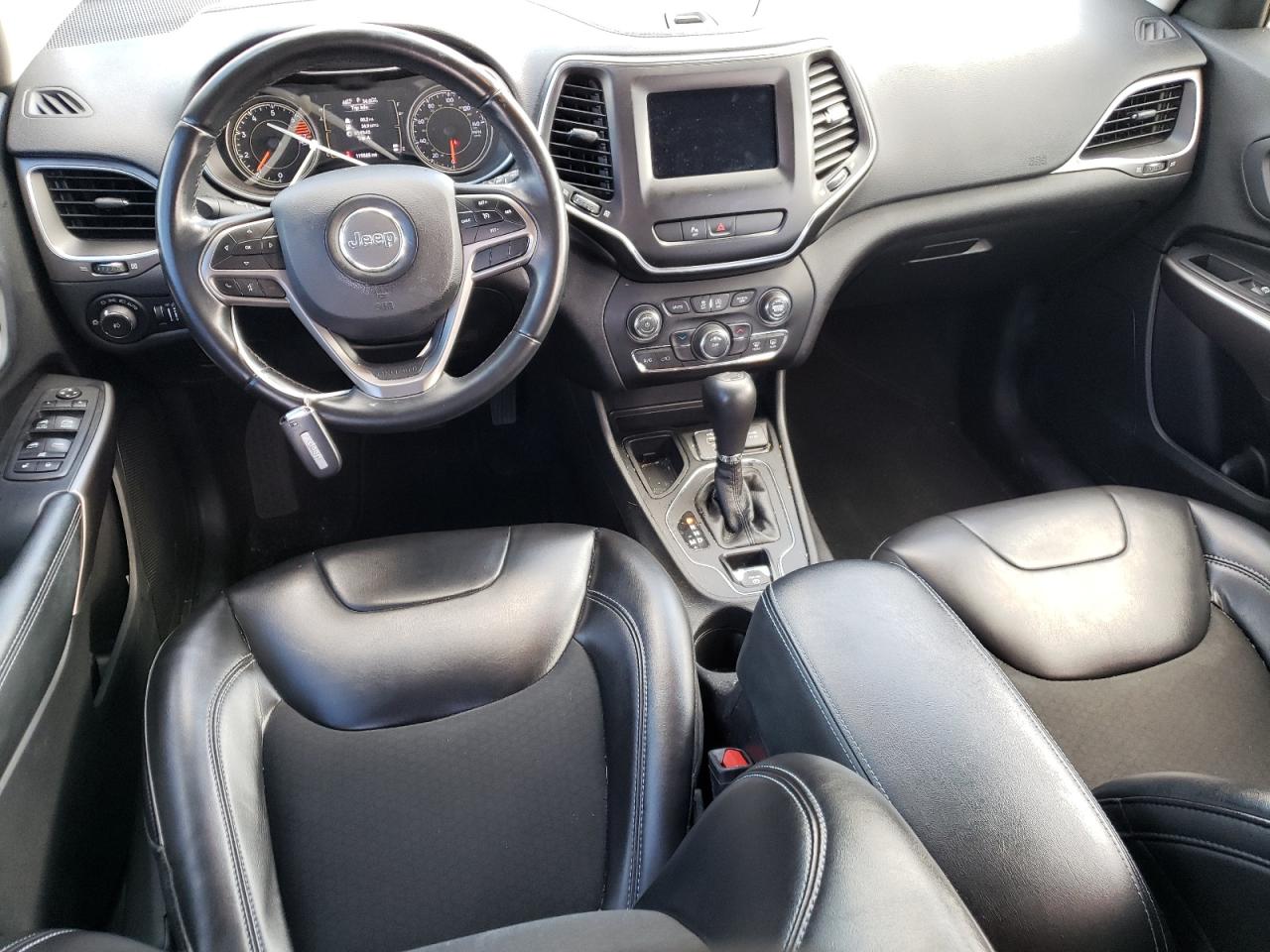 2019 Jeep Grand Cherokee - Image 8
