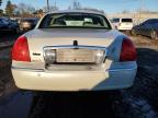 2005 Lincoln Town Car Signature იყიდება Chalfont-ში, PA - Front End