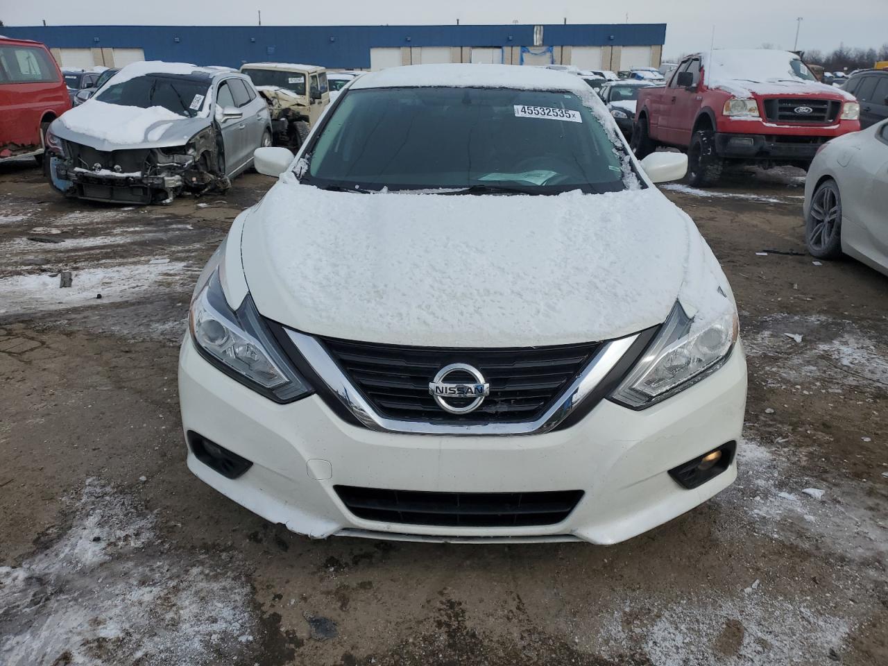 2018 Nissan Altima - Image 5