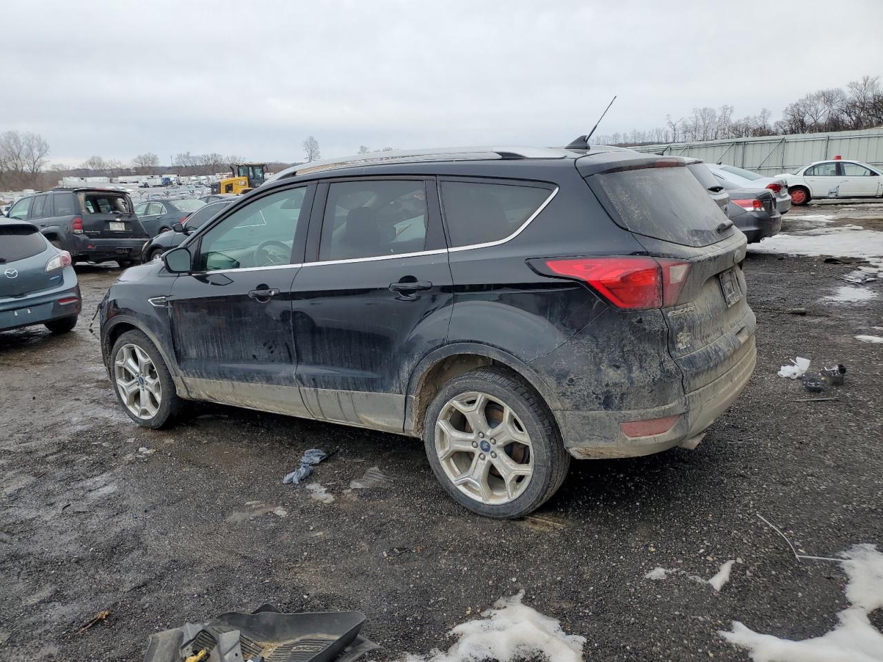 2019 Ford Escape - Image 2