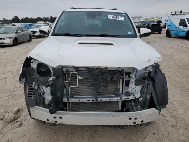  TOYOTA 4RUNNER 2022 Белы