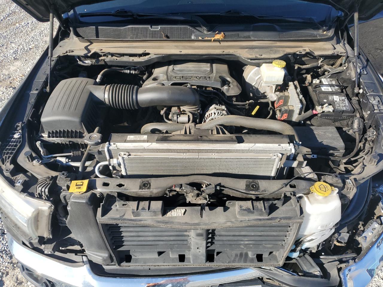 2021 RAM 1500 - Image 11