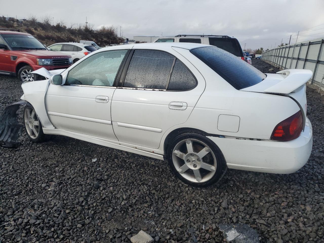 2004 Nissan Sentra - Image 2