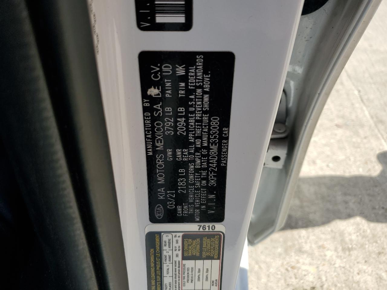 2021 Kia Forte - Image 12