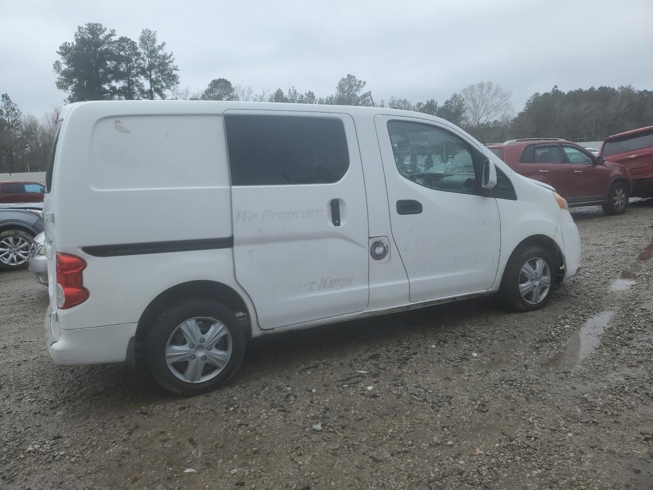 2014 Nissan NV - Image 3