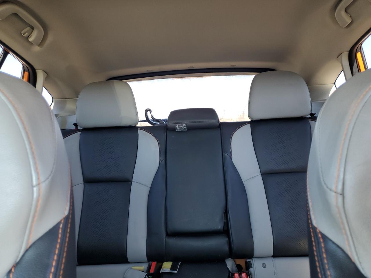 2018 Subaru XV - Image 10