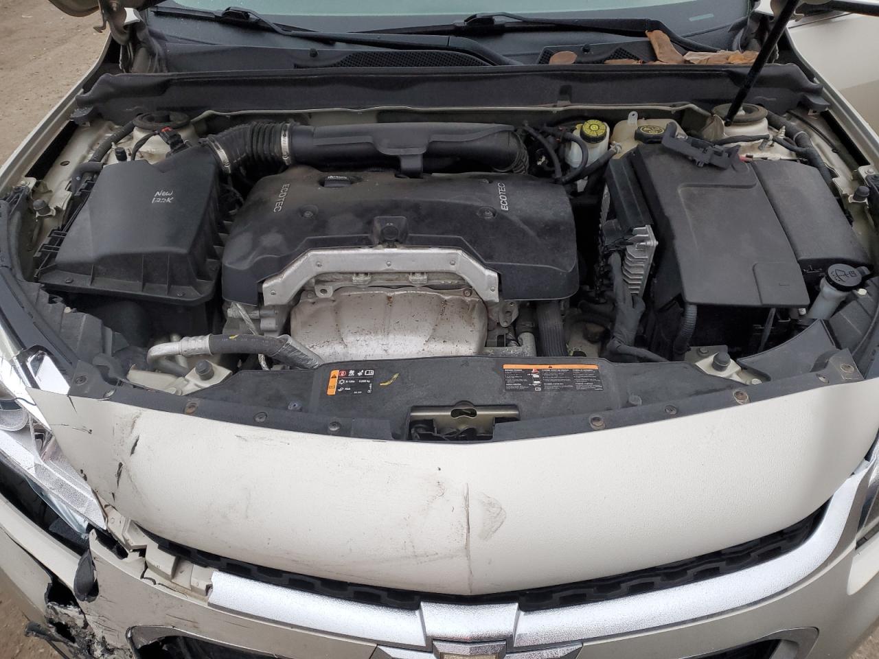 2016 Chevrolet Malibu - Image 12
