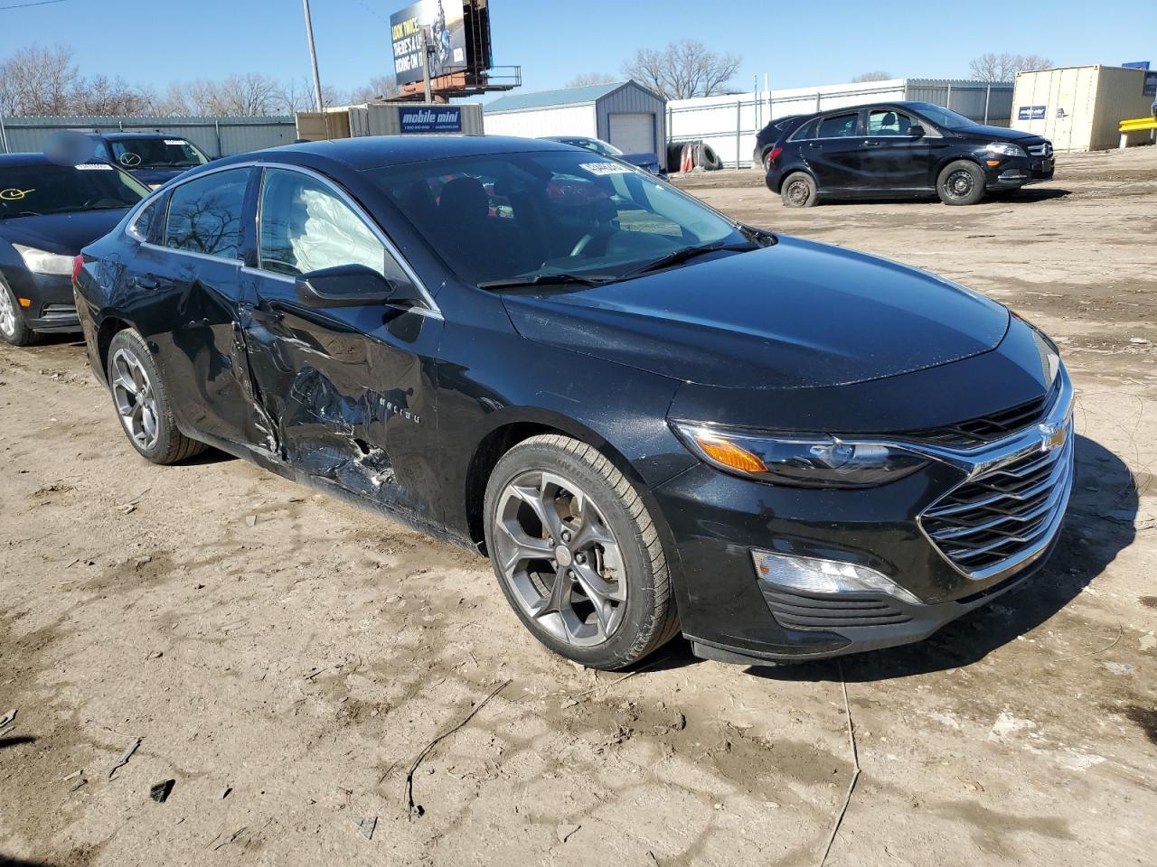 2020 Chevrolet Malibu - Image 4
