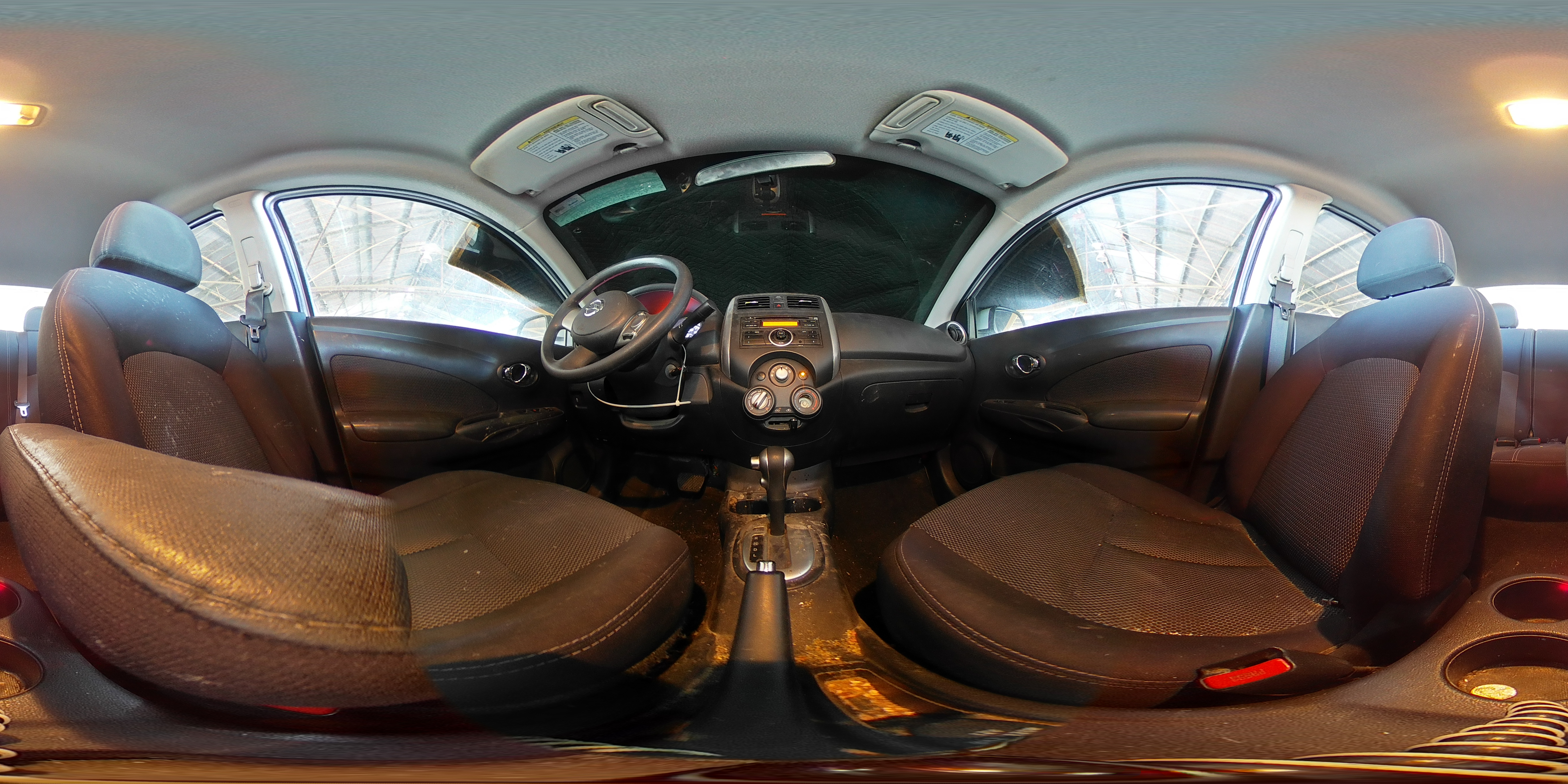 2014 Nissan Versa - Image 12