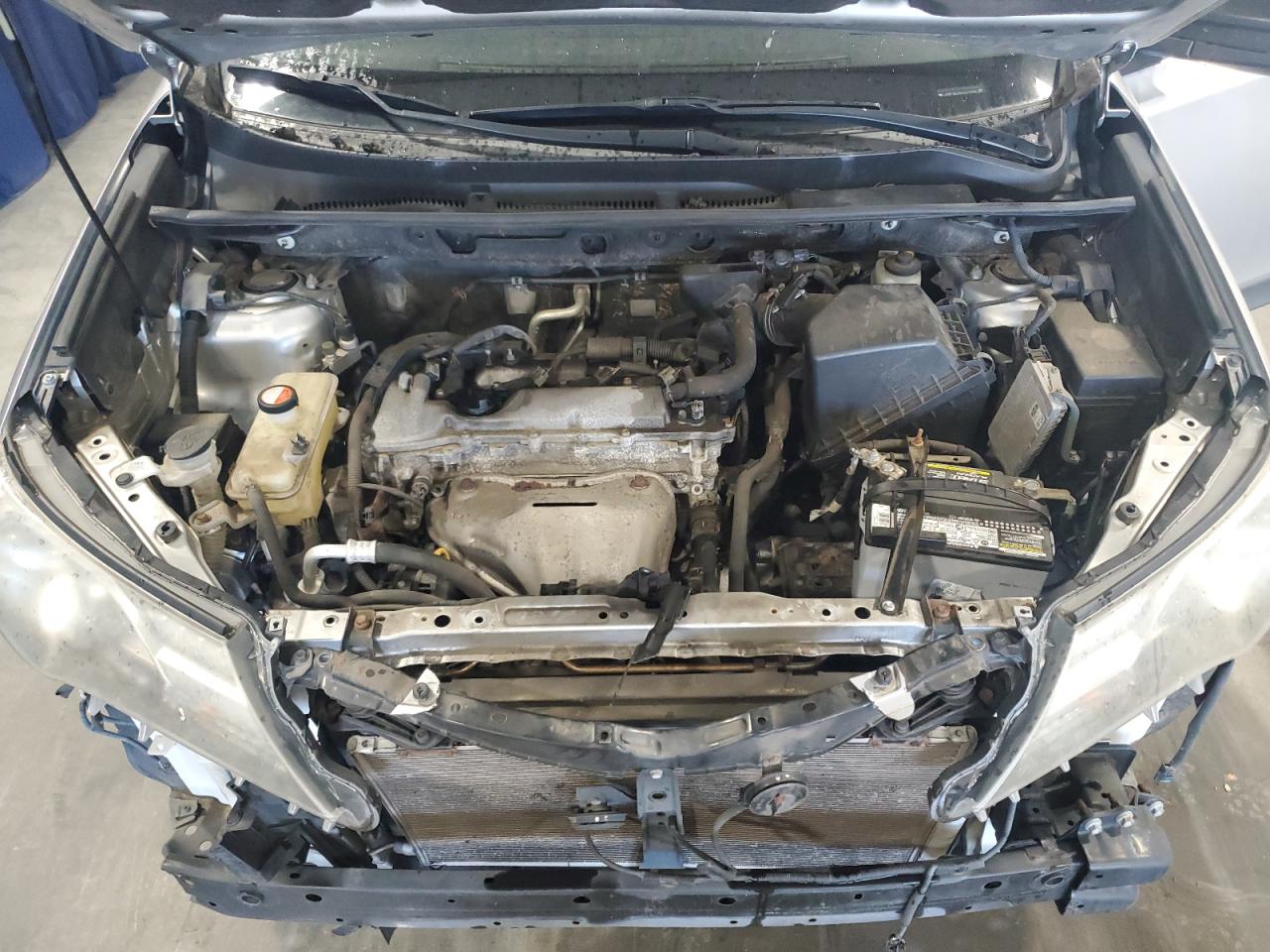 2015 Toyota RAV 4 - Image 12