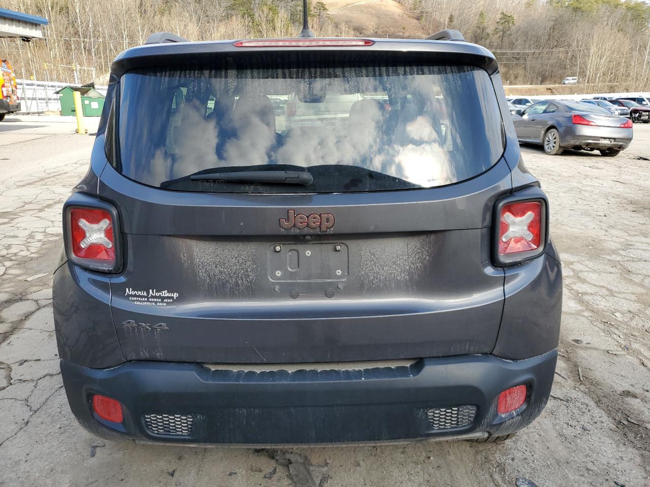 2016 Jeep Renegade - Image 6