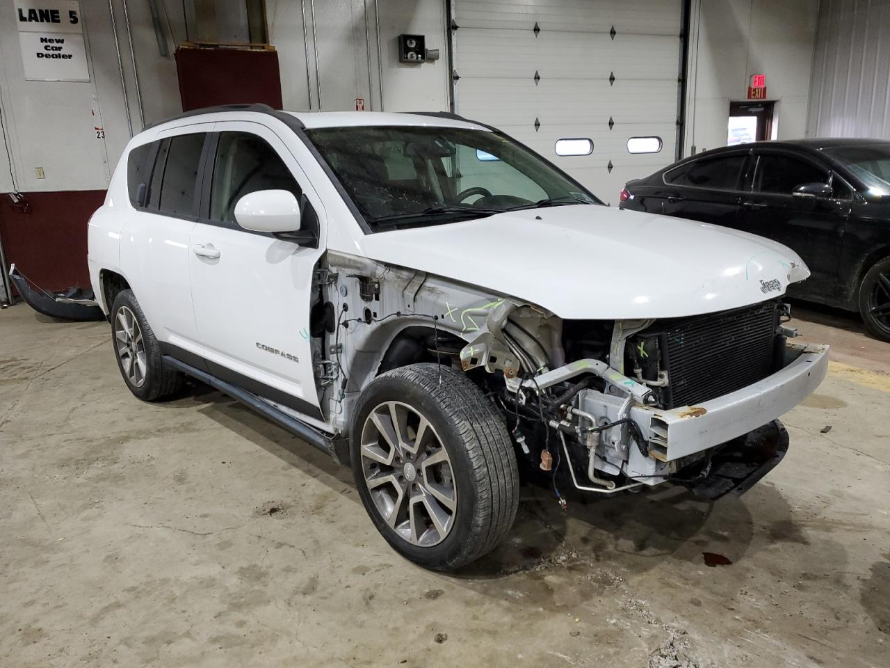 2016 Jeep Compass - Image 4