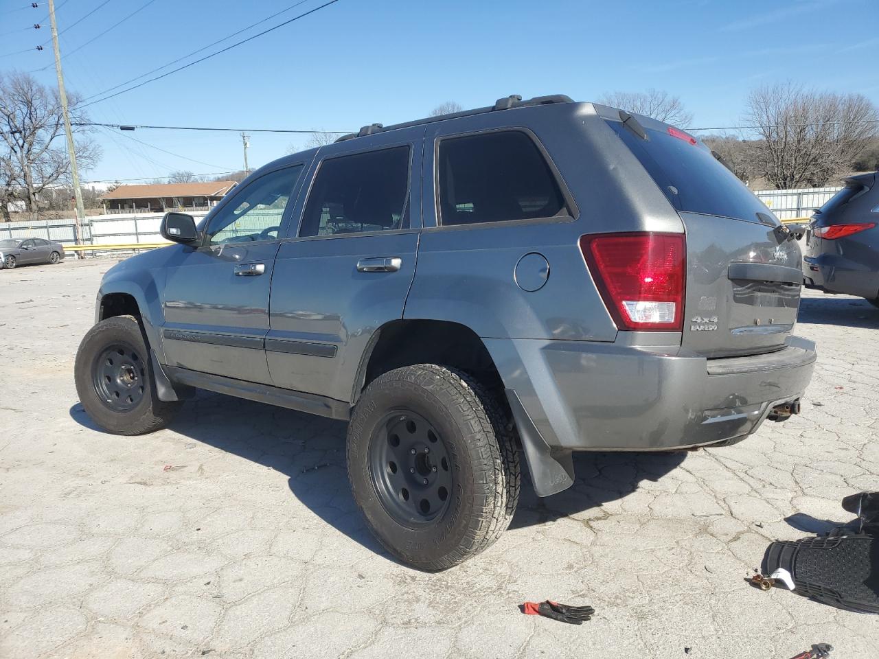 2008 Jeep Grand Cherokee - Image 2