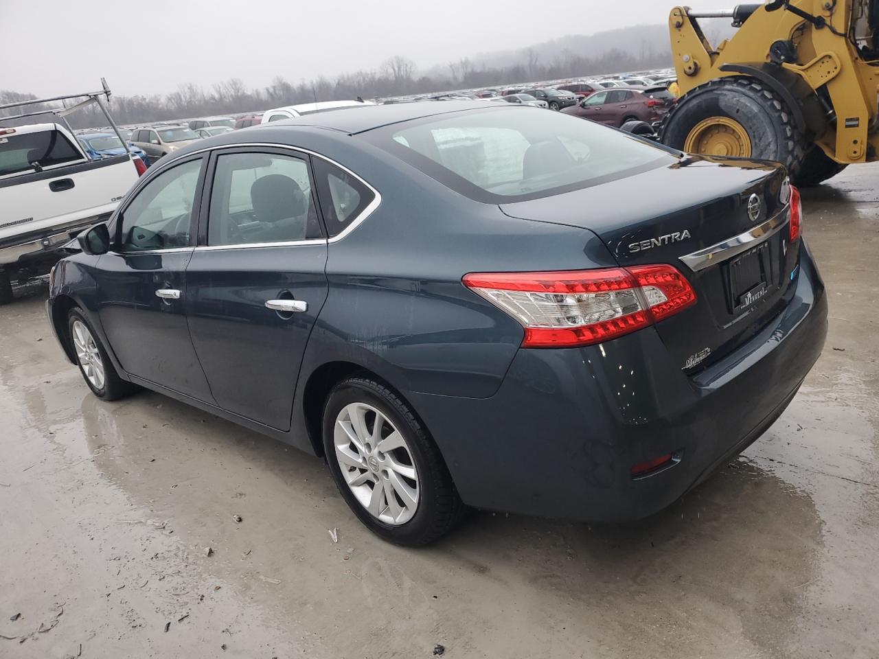 2013 Nissan Sentra - Image 2