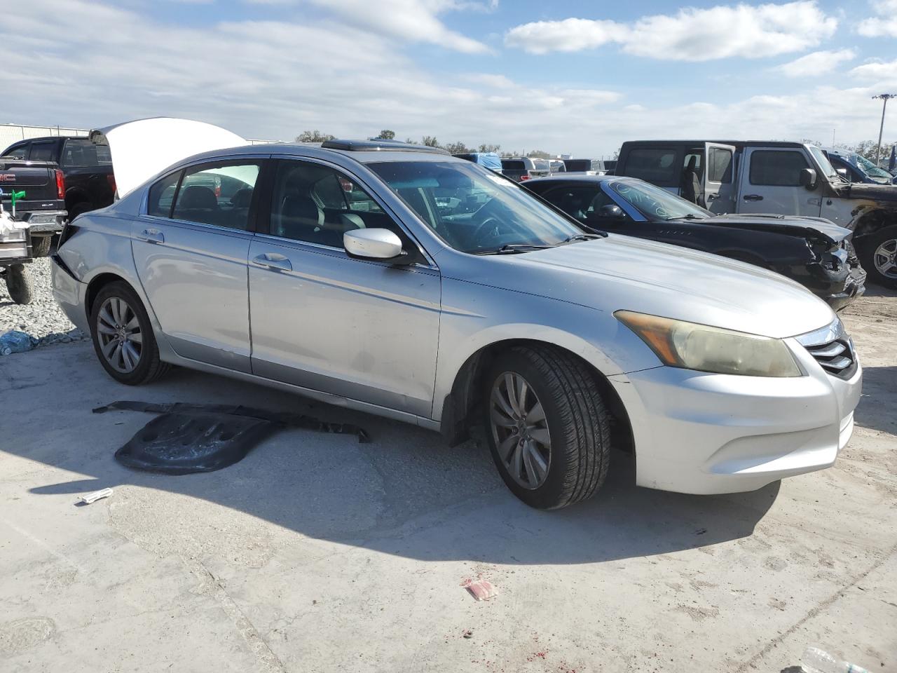 2011 Honda Accord - Image 4