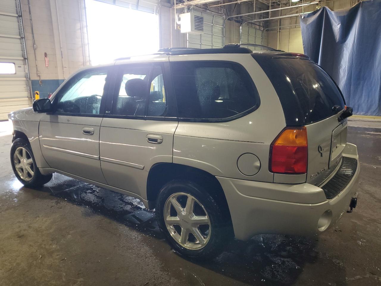 2008 GMC Envoy - Image 2