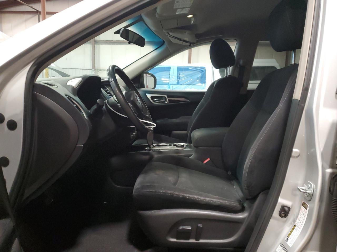 2014 Nissan Pathfinder - Image 7