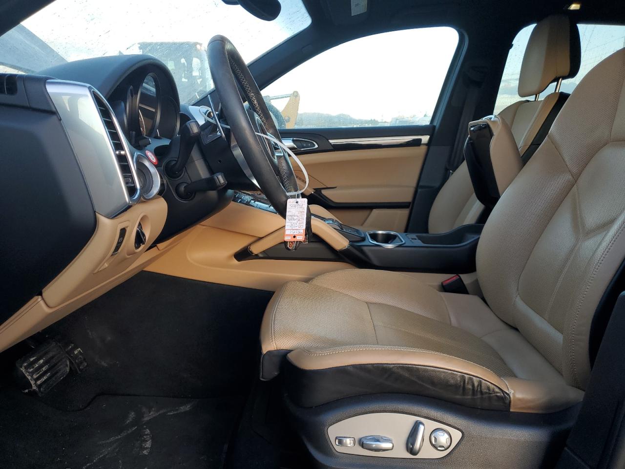 2016 Porsche Cayenne - Image 7