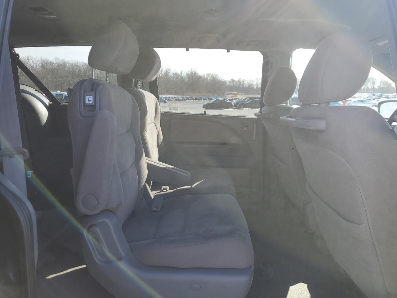 2009 Honda Odyssey - Image 11