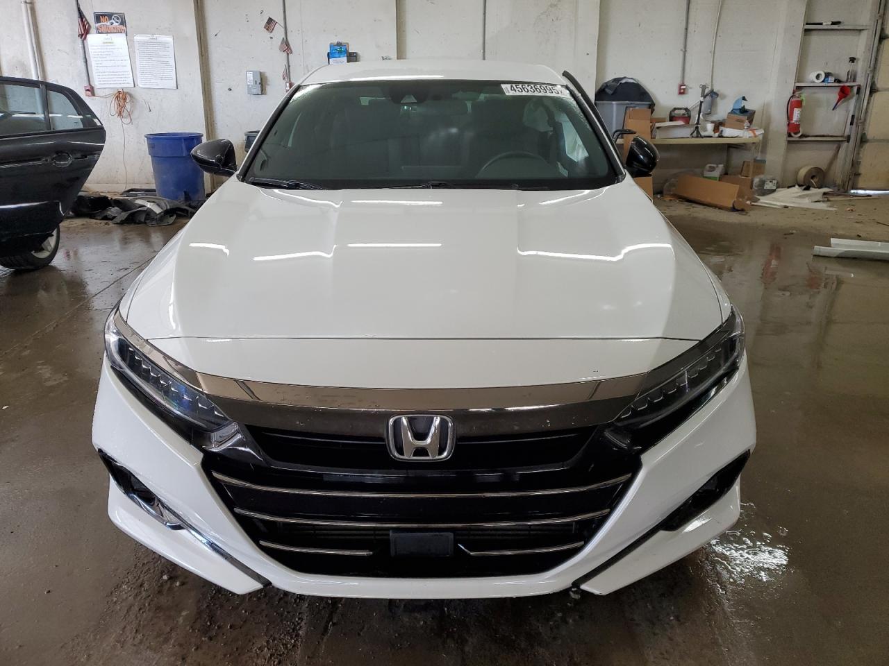 2022 Honda Accord - Image 5