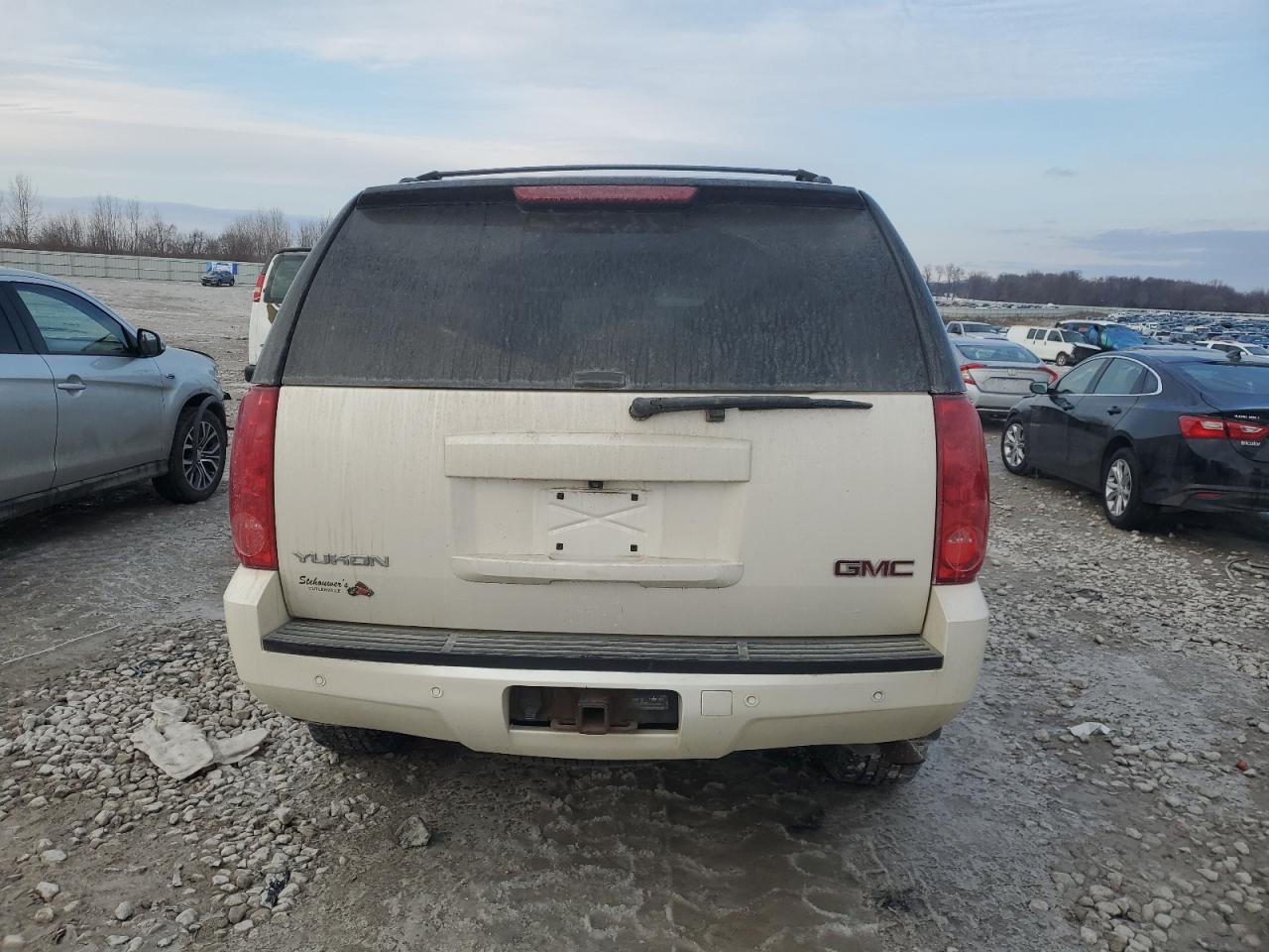 2014 GMC Yukon - Image 6