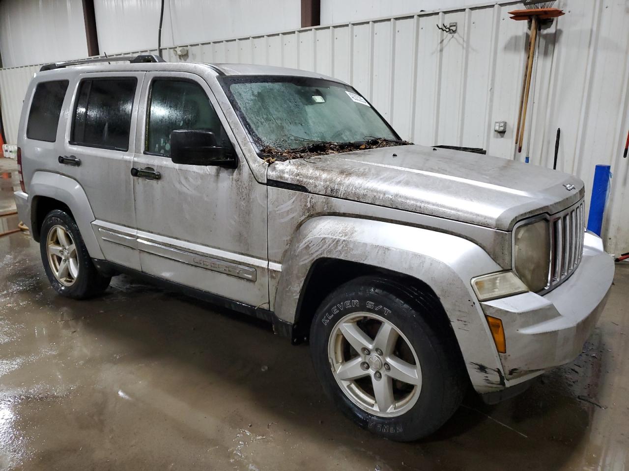 2011 Jeep Liberty (North America) - Image 4