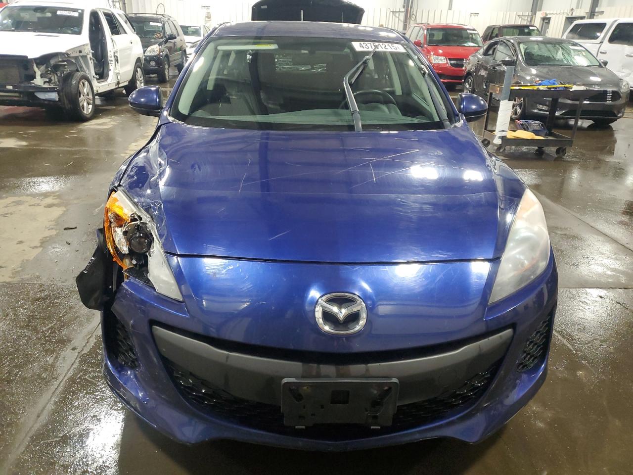 2013 Mazda 3 - Image 5