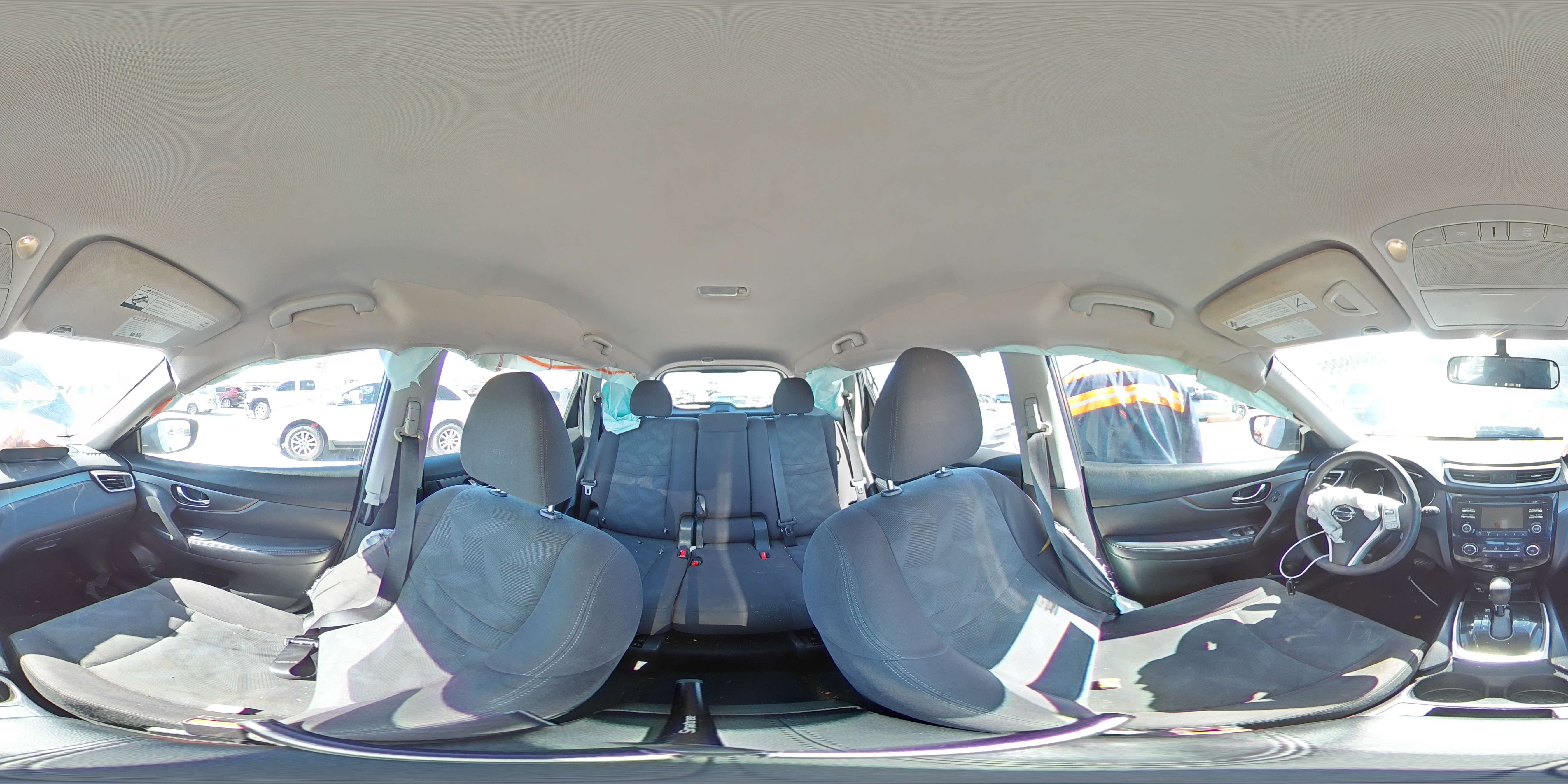 2016 Nissan Rogue - Image 14