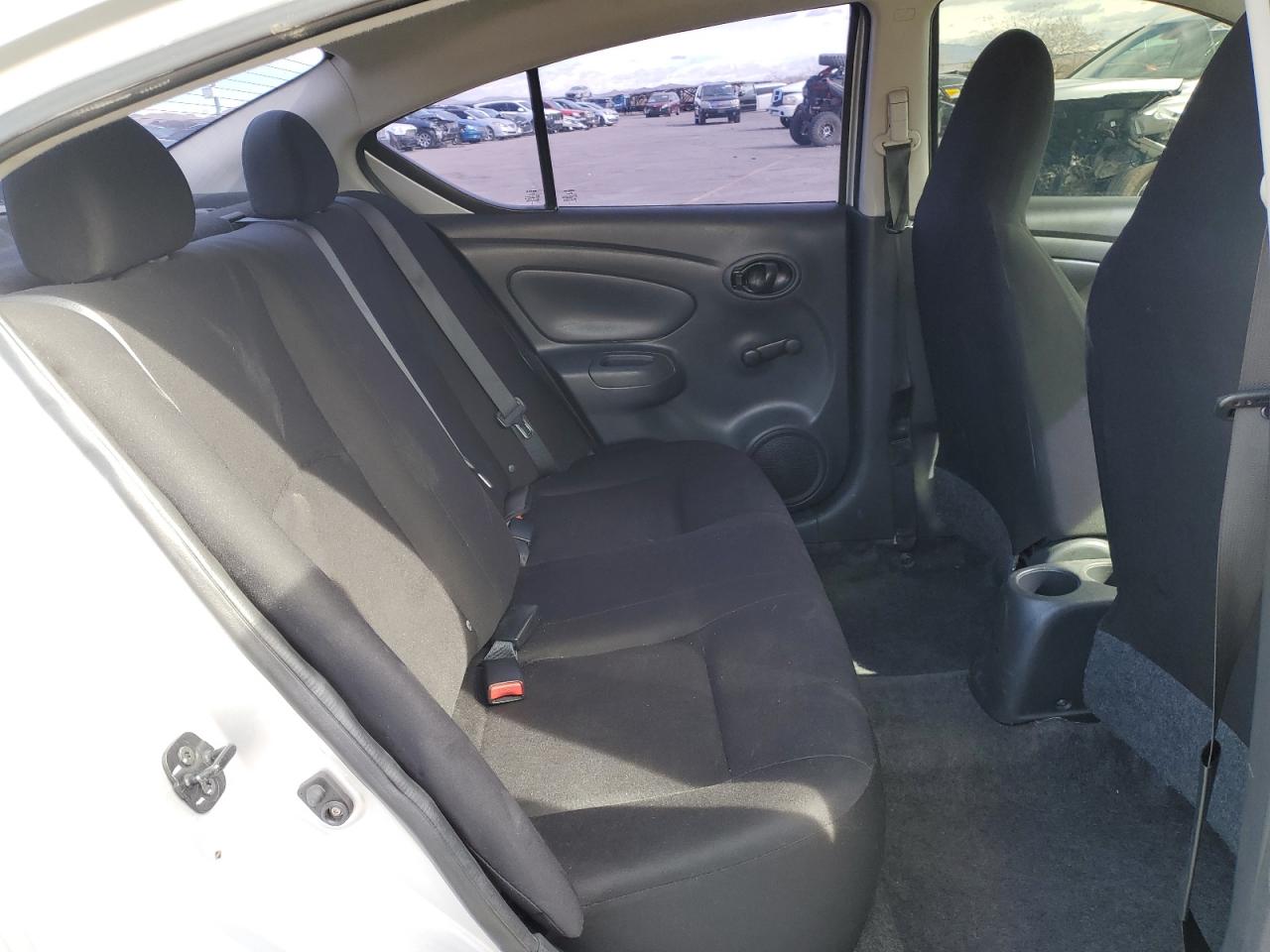 2014 Nissan Versa - Image 10