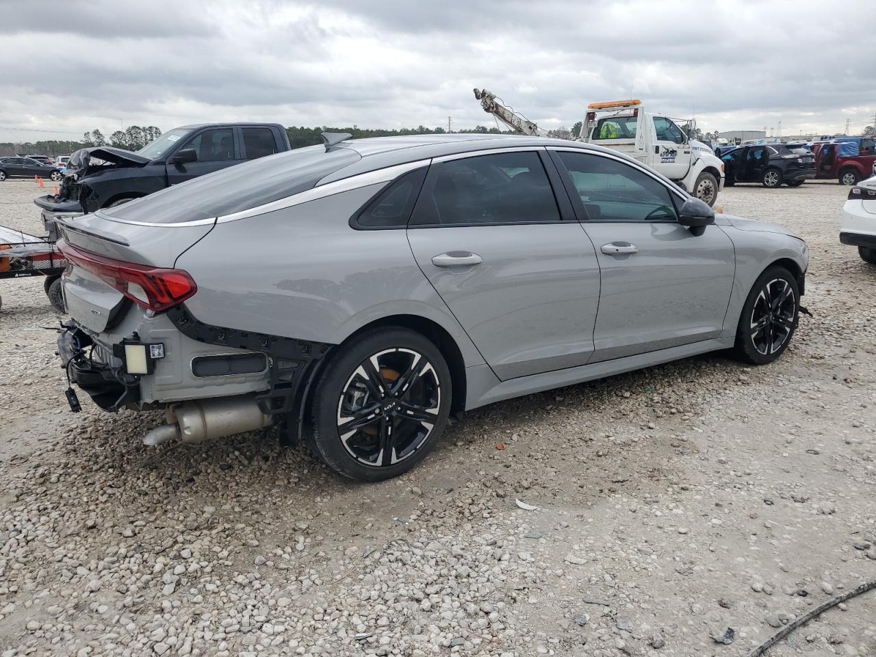 2023 Kia K5 - Image 3
