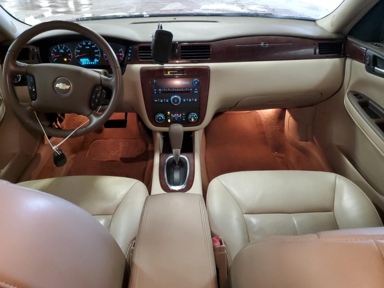 2008 Chevrolet Impala - Image 8