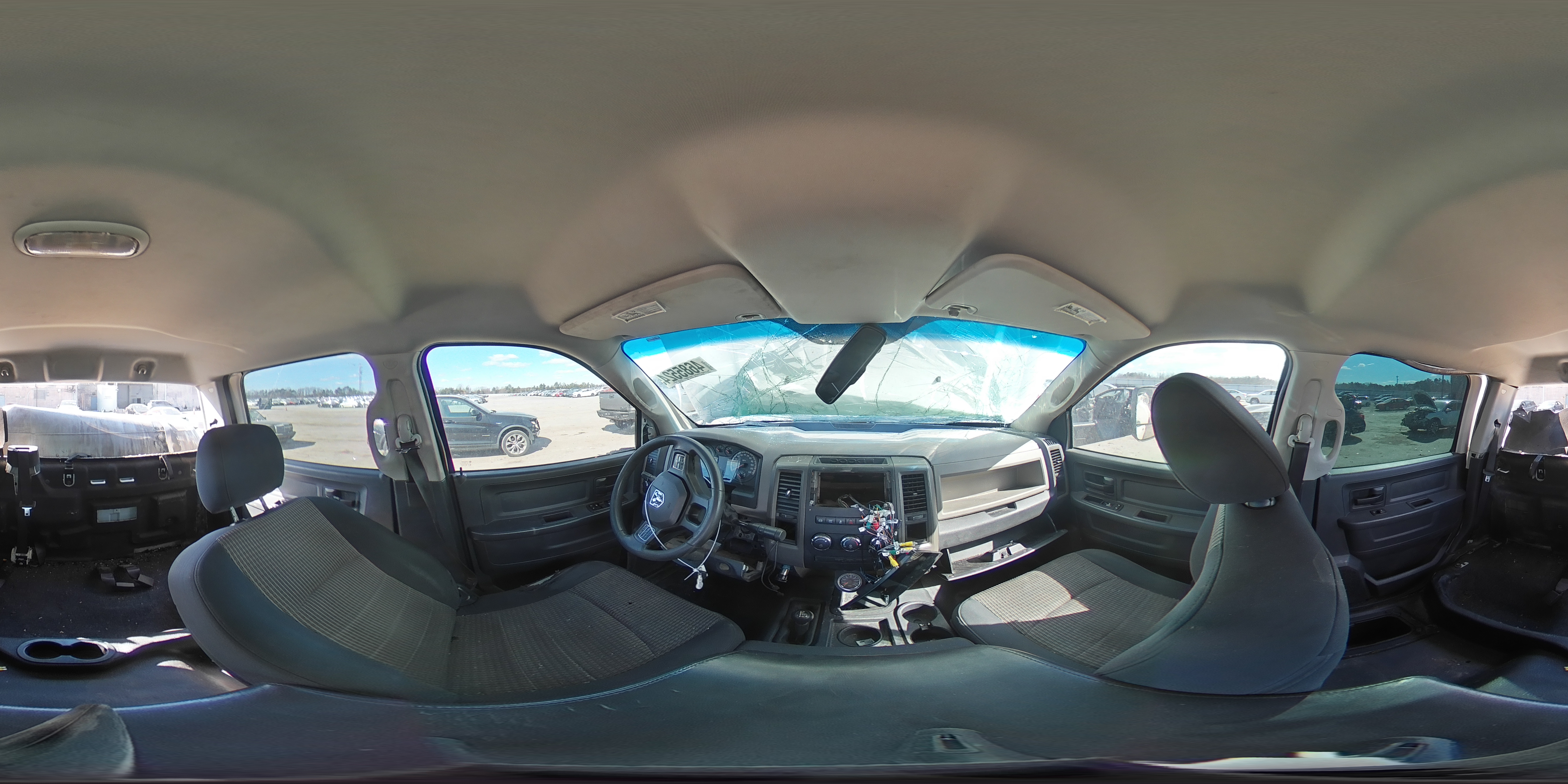 2012 Dodge RAM - Image 12
