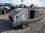 2000 Other Heavy Equipment Sweeper იყიდება San Diego-ში, CA - Front End