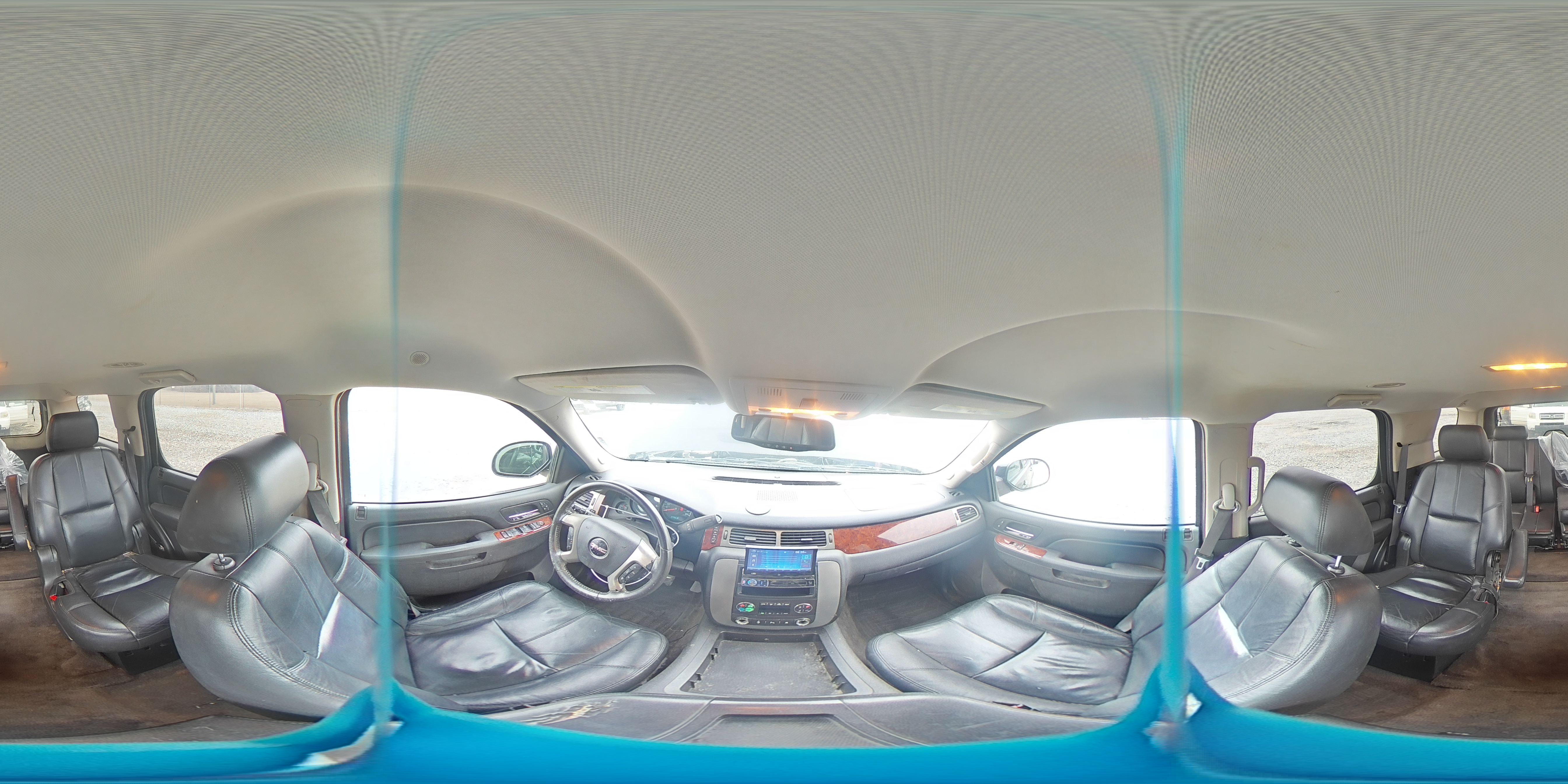 2011 GMC Yukon - Image 14