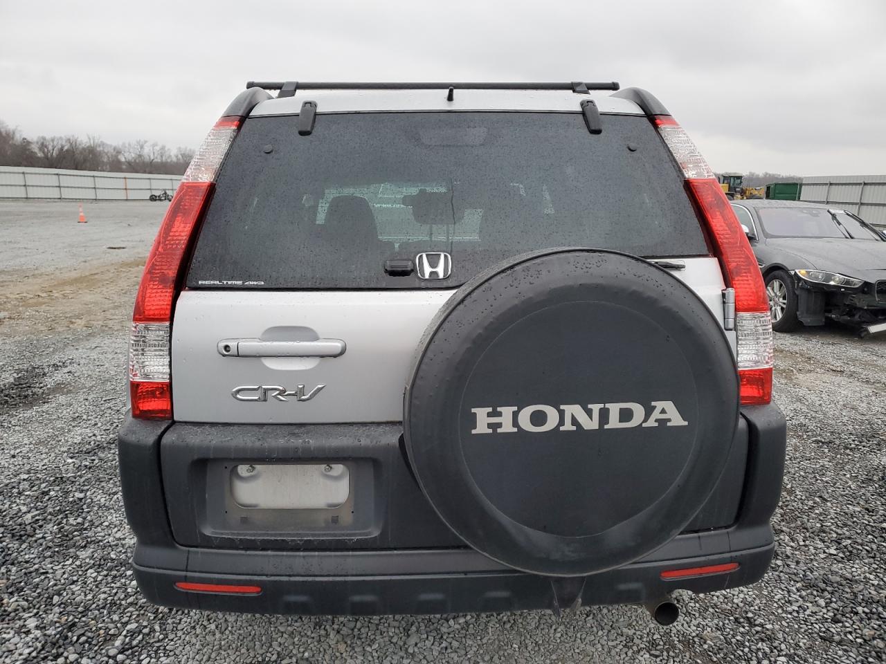 2005 Honda CR-V - Image 6