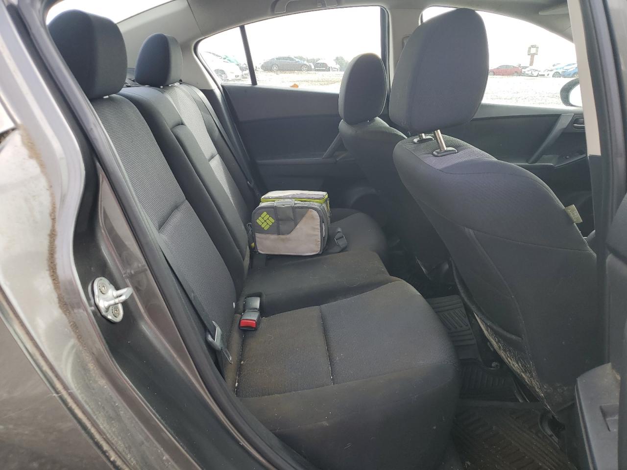 2010 Mazda 3 - Image 10