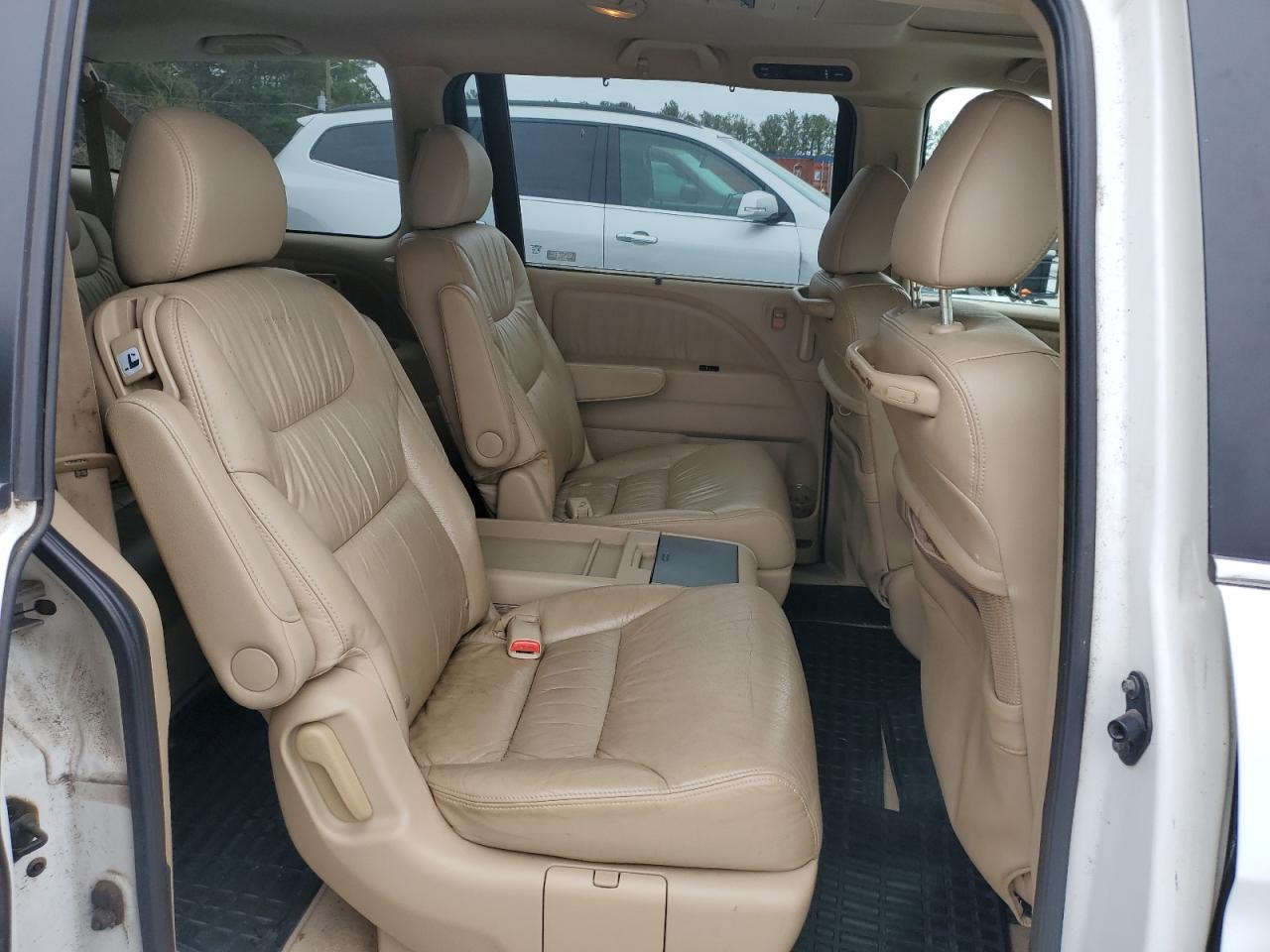 2007 Honda Odyssey - Image 11